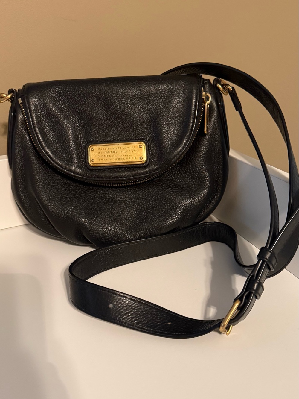 Marc Jacobs Natasha crossbody black bag